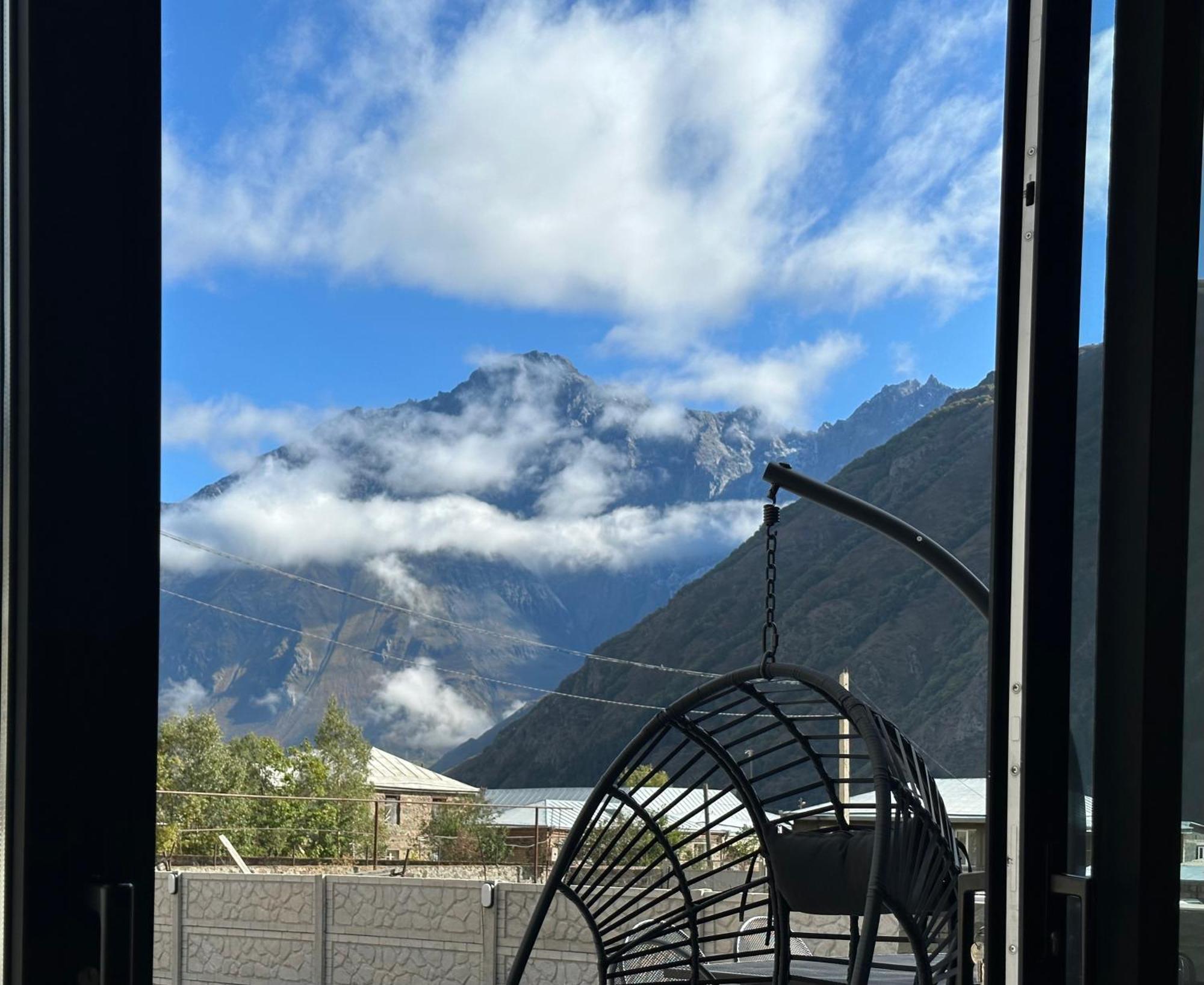 Alpine Escape Kazbegi Villa Kültér fotó